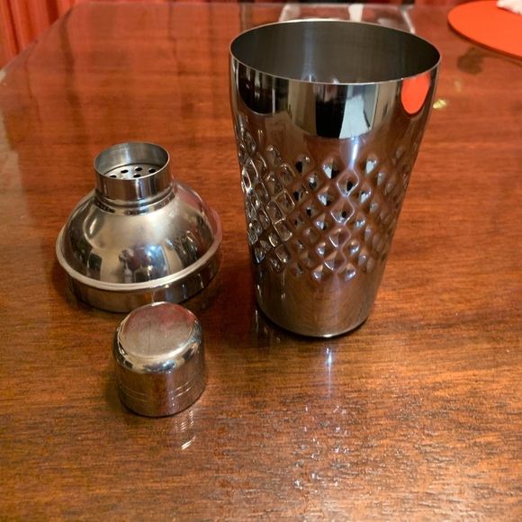 Marshalls Accents Cocktail Shaker Drink Mixer 62 Ounce Poshmark